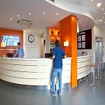 Express By Ihg Hotel
