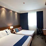 Express By Ihg Hotel 3*
