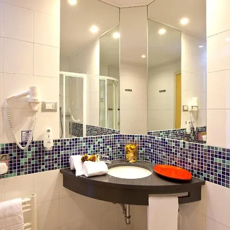 Hotel Express By Ihg