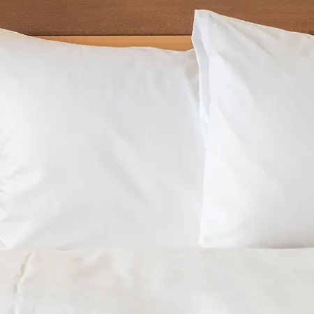 Holiday Express By Ihg