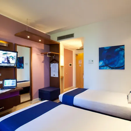 Otel Holiday Express By Ihg Reggio Emilia