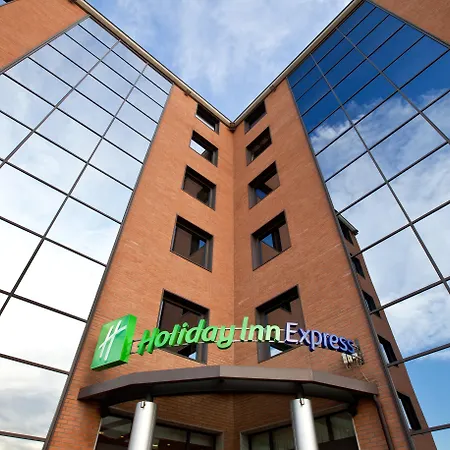 Holiday Express By Ihg