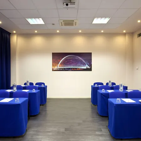 Express By Ihg 3* Reggio Emilia