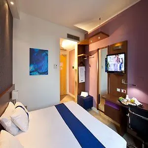 Holiday Express By Ihg