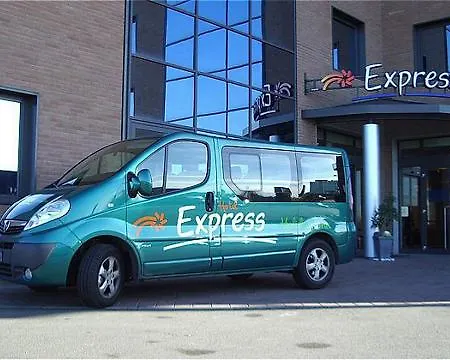 Otel Holiday Express By Ihg