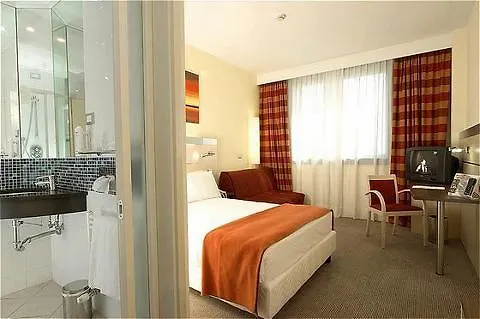 Express By Ihg Ρέτζιο Εμίλια